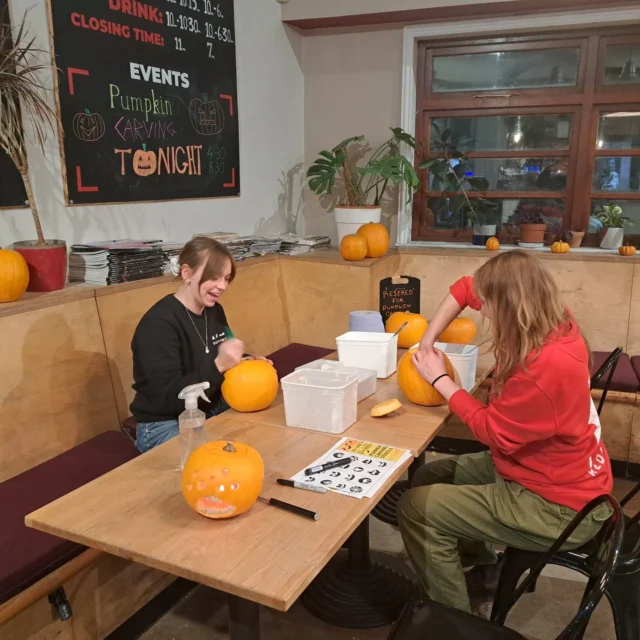 Next week (26th-30th) from 1pm each day we will be doing a pumpkin carving competition in the cafe! 🎃⁠
⁠
Pumpkins and tools will be provided. The best pumpkin of the children's competition will win a Crazy Climb session and the winner of the adult competition will win a pizza & a drink!⁠
⁠
The pumpkins will be judged on spookiness and creativity👻⁠
⁠
May the best pumpkin win!
